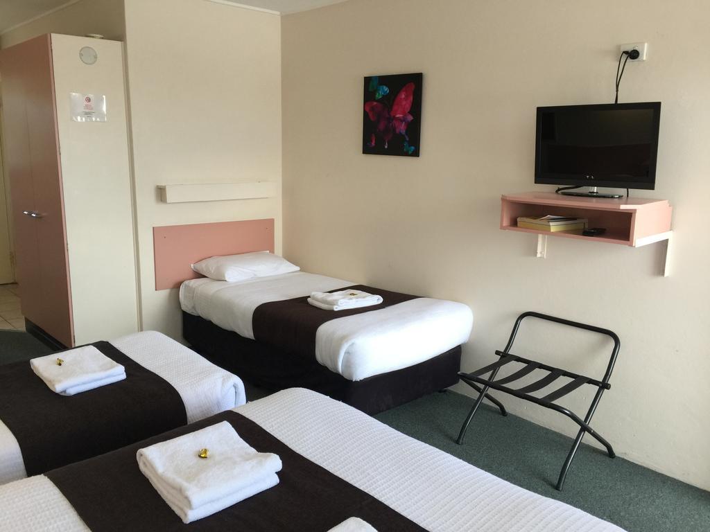 Caloundra Suncourt Motel Bilik gambar